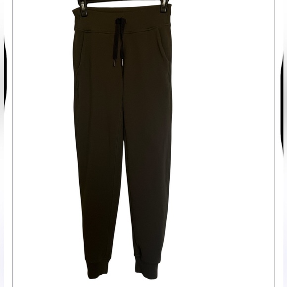 Lululemon Ready to Rulu Olive Joggers - Picture 5 of 13